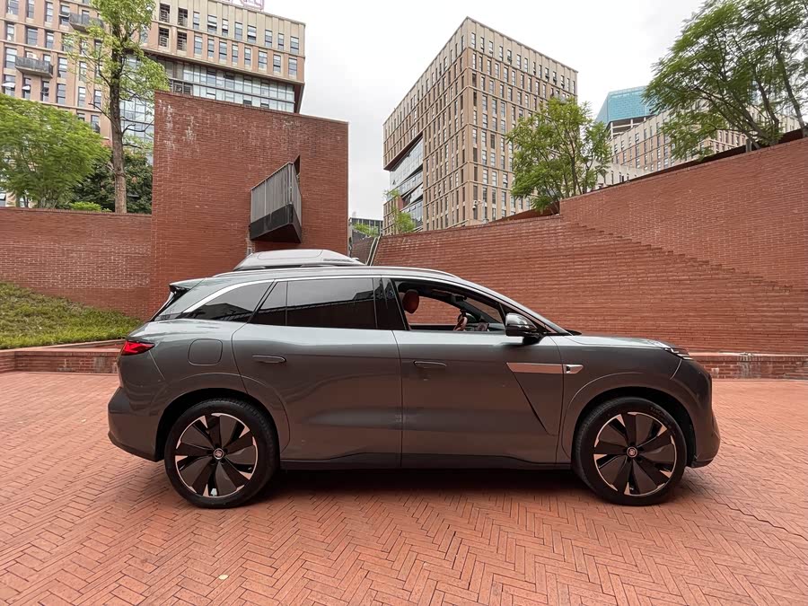 BYD Tang L 2025 car image #6