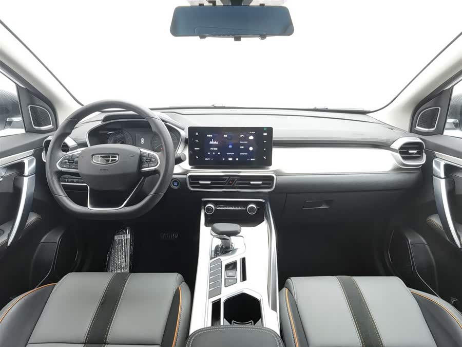 GEELY Coolray 2025 car image #6