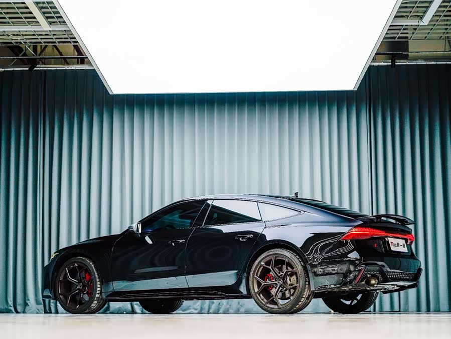 Audi RS 7 2025 car image #6