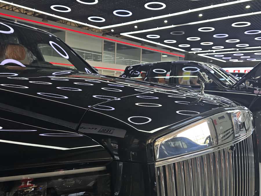 Rolls-Royce car image #6