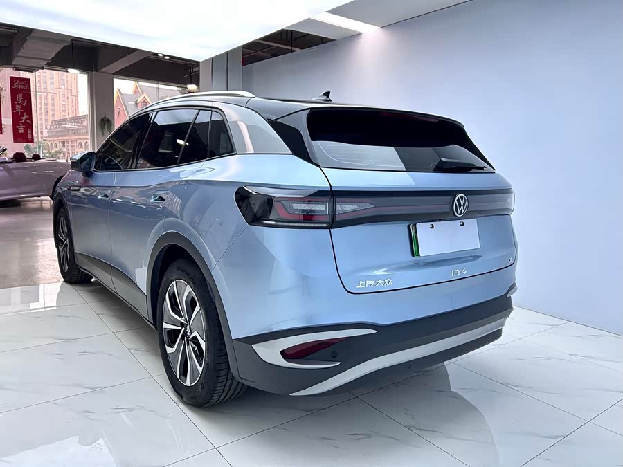 Volkswagen ID.4 X 2024 immagine di auto #6