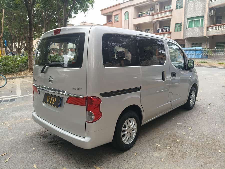 日产 日产NV200 2011 汽车图片 #6