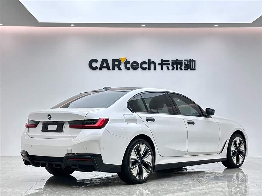 BMW i3 2023 car image #6