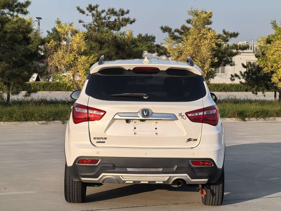 Changan CS35 2017 car image #6