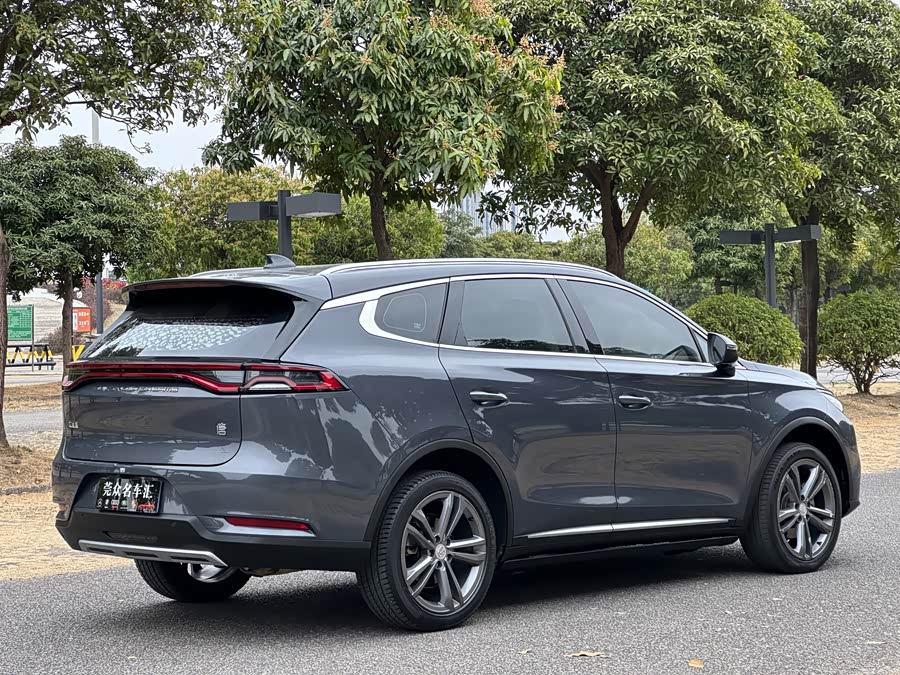 BYD Tang 2020 car image #6