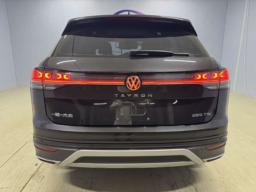 Volkswagen Tayron 2023 immagine di auto #6