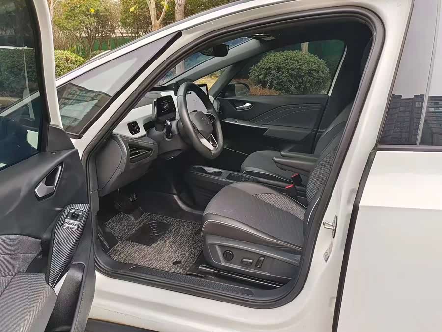 Volkswagen 2024 car image #6