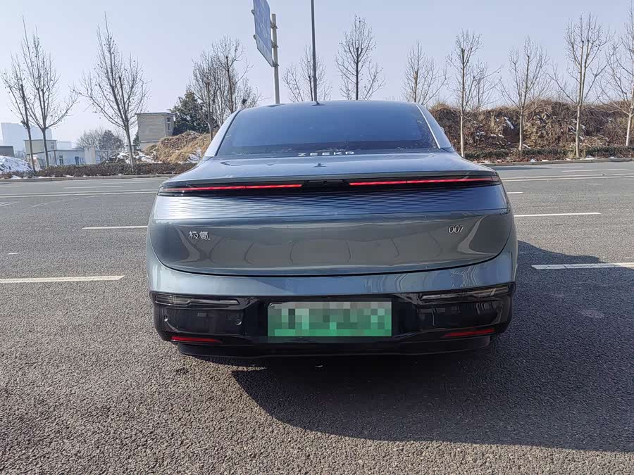 极氪 极氪007 2024 汽车图片 #6