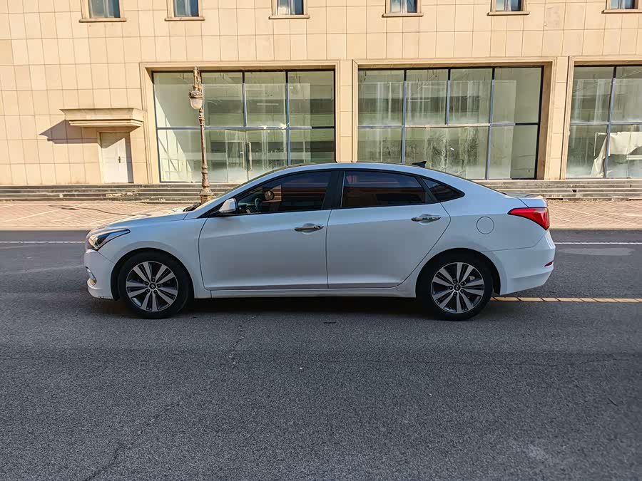 Hyundai Mistra 2016 #6 Hyundai Mistra 2016 immagine di auto #6