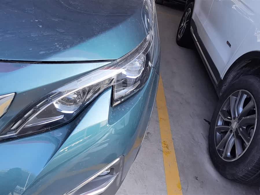 Peugeot 5008 2019 car image #6