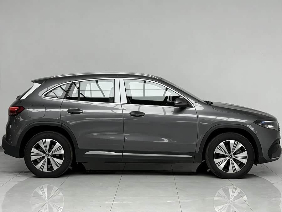 Mercedes-Benz EQA Class 2025 immagine di auto #6