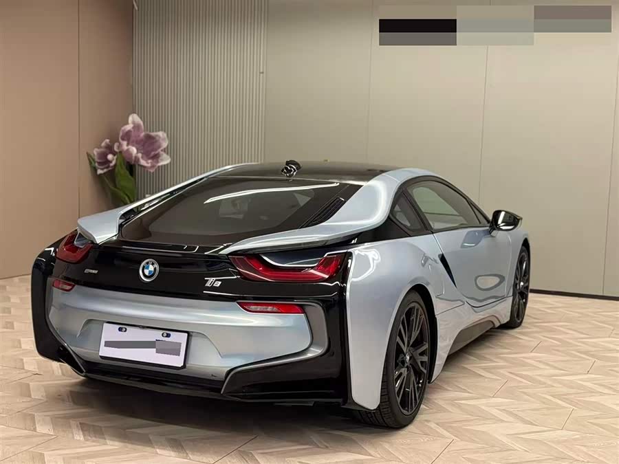 BMW i8 2017 صورة سيارة #6