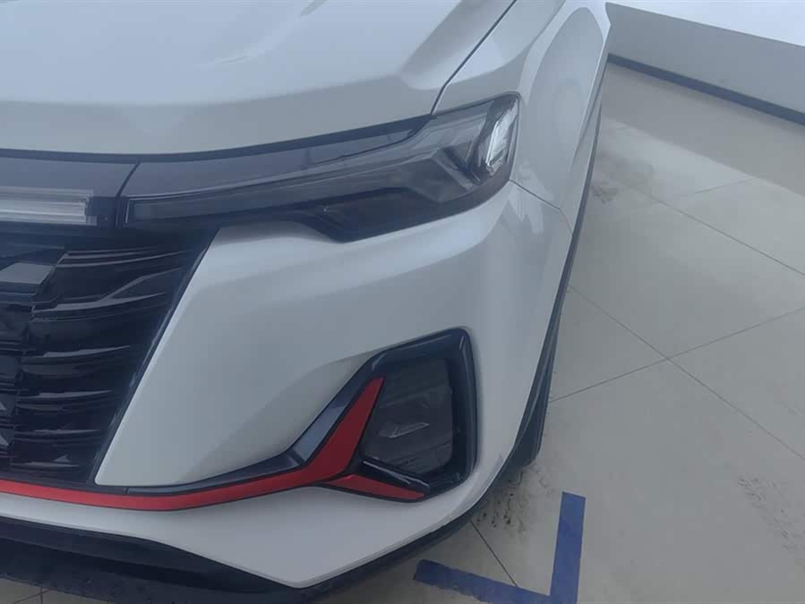 Changan CS35 Plus 2024 صورة سيارة #6