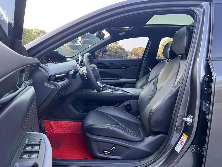 Changan UNI-V 2023 #6 Changan UNI-V 2023 immagine di auto #6