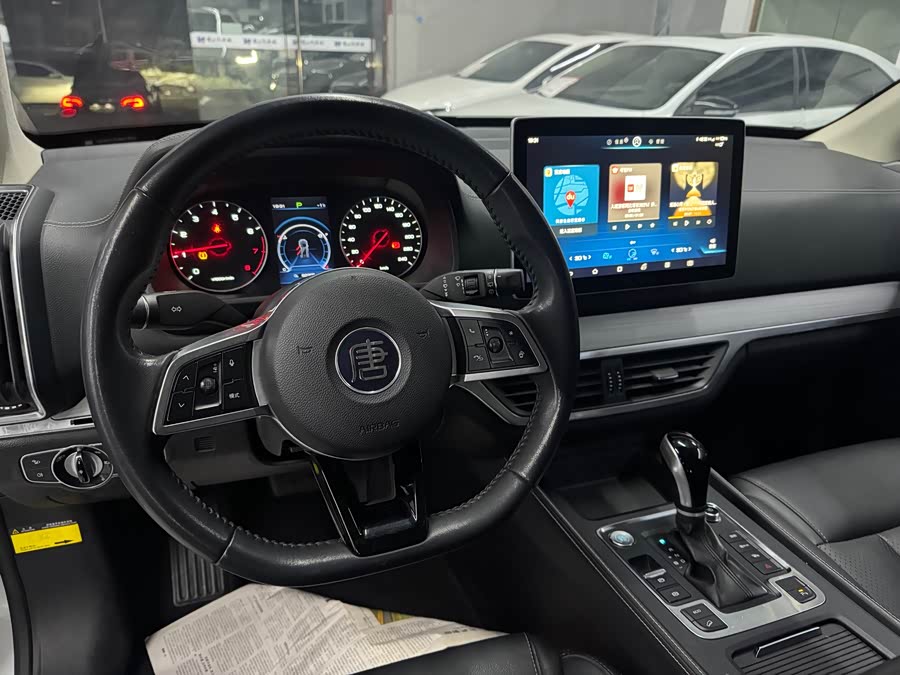 BYD Tang 2018 #6 BYD Tang 2018 car image #6