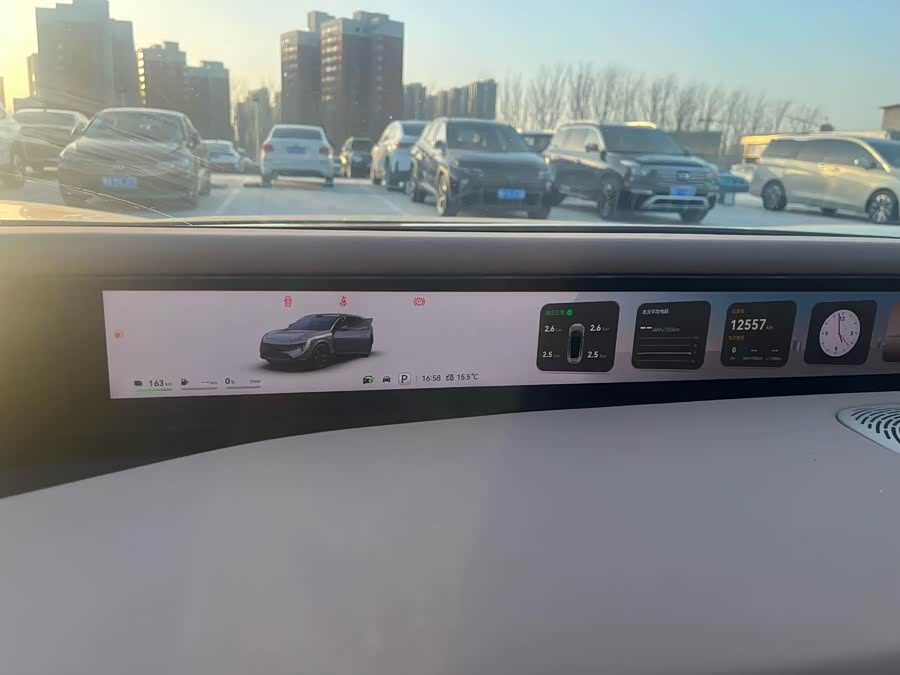 Avatr 07 2024 car image #6