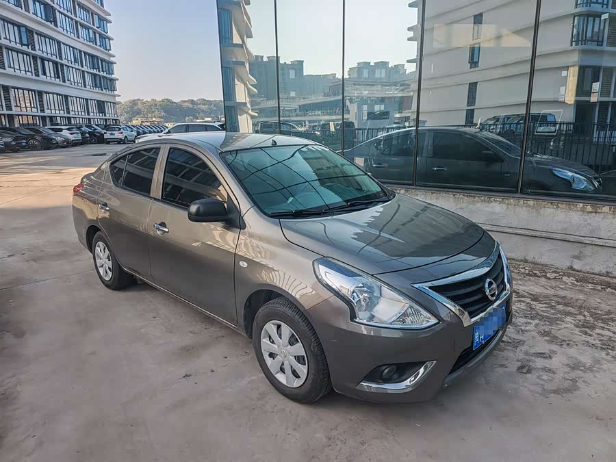 Nissan Sunny 2018 #6 Nissan Sunny 2018 car image #6