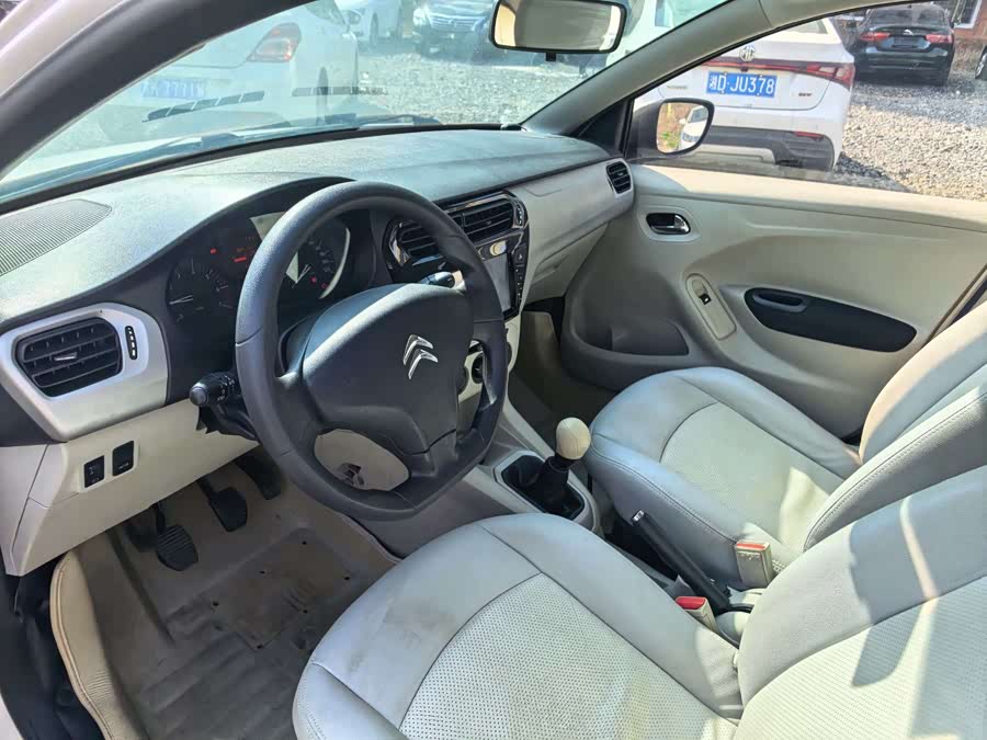 Citroen C-Elysée 2014 car image #6