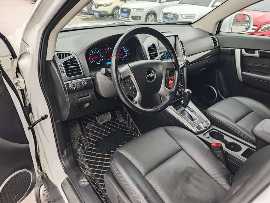 Chevrolet Captiva 2014 #6 Chevrolet Captiva 2014 car image #6