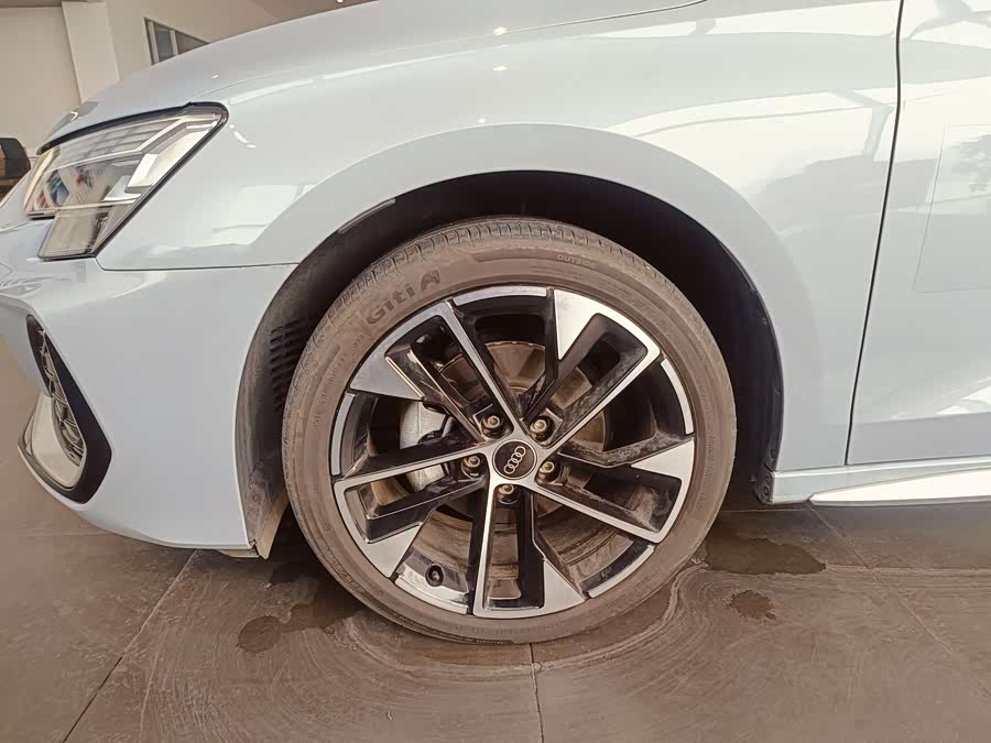 Audi A3 2024 immagine di auto #6