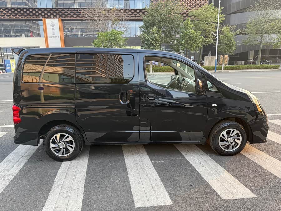 日产 日产NV200 2018 汽车图片 #6