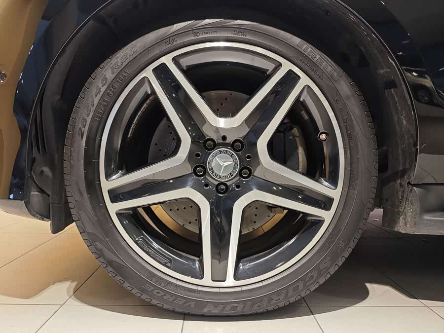 Mercedes-Benz GLE Class 2016 car image #6