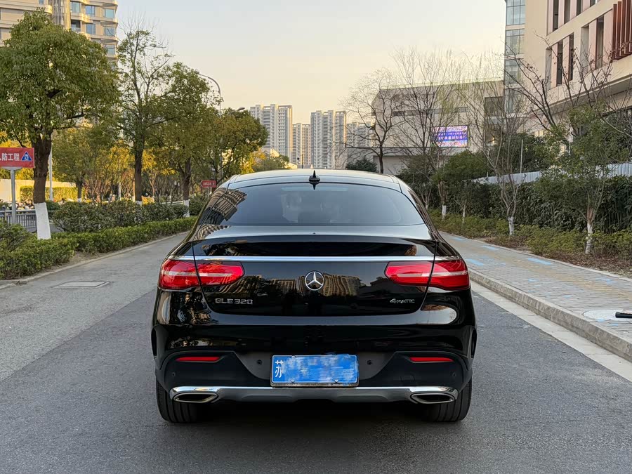 Mercedes-Benz GLE Coupe 2017 #6 Mercedes-Benz GLE Coupe 2017 car image #6