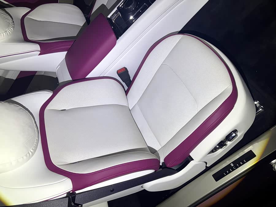 劳斯莱斯 闪灵 2025 #6 劳斯莱斯 闪灵 2025 汽车图片 #6