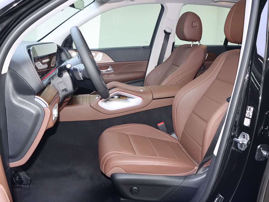 Mercedes-Benz GLE Class 2025 car image #6