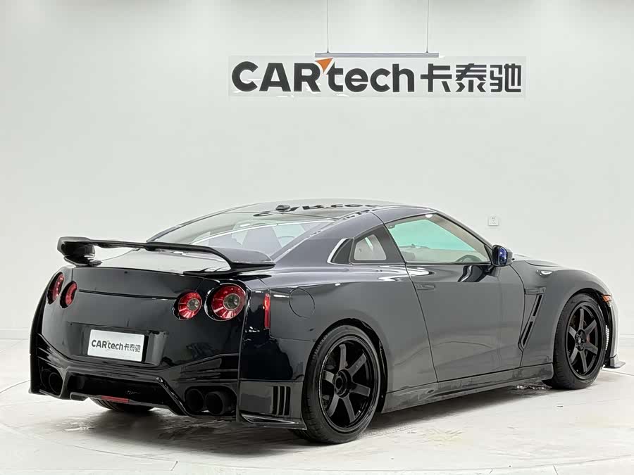 日产 日产GT-R 2010 汽车图片 #6