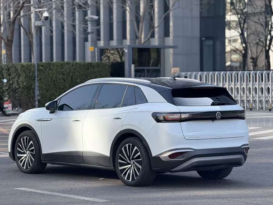 Volkswagen ID.4 X 2022 immagine di auto #6