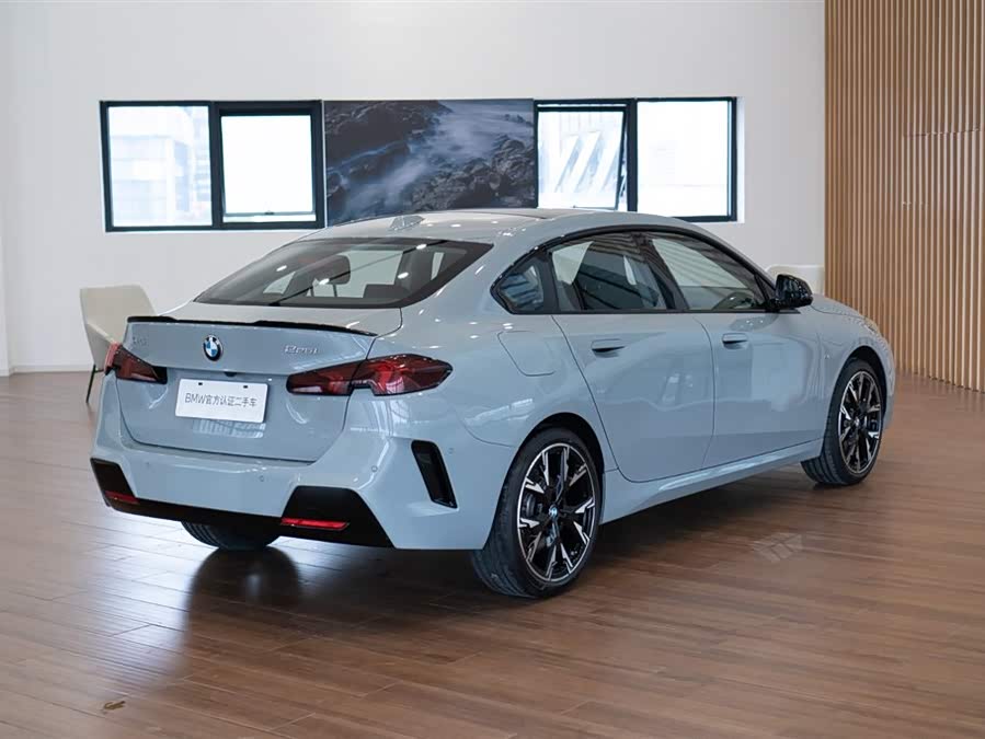 BMW 2 Series 2025 car image #6