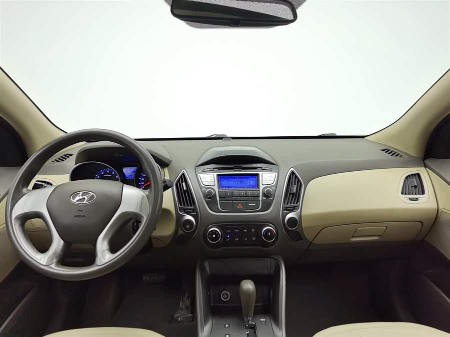 Hyundai ix35 2012 car image #6
