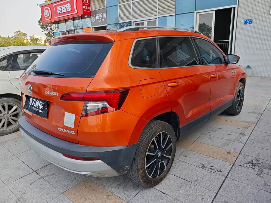 Skoda Karoq 2019 car image #6