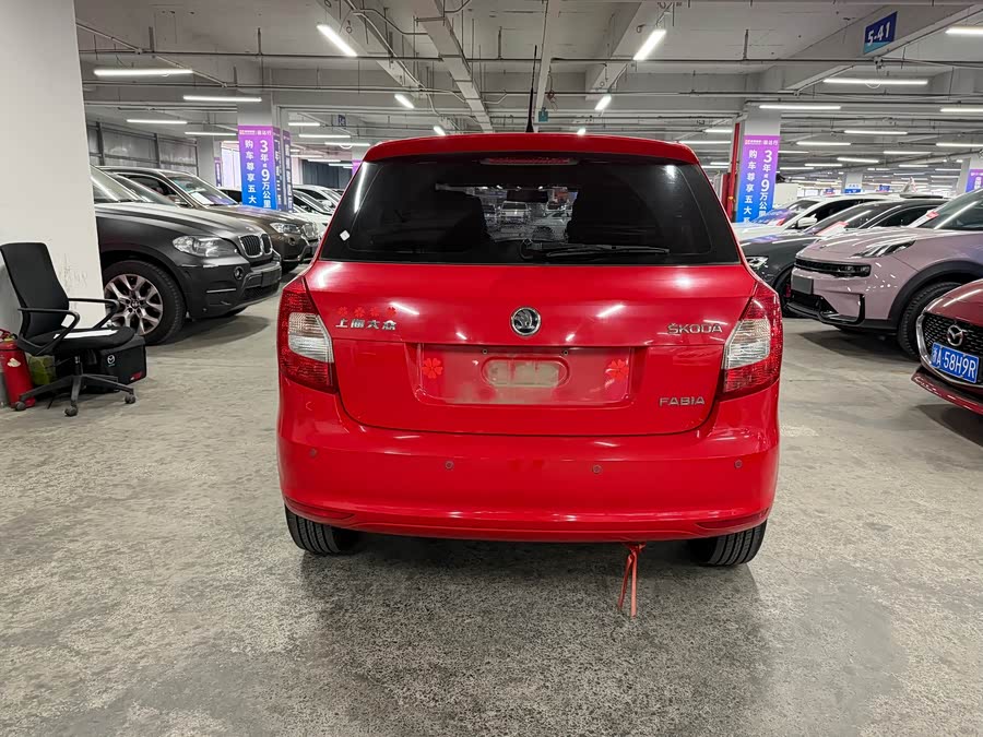 Skoda Fabia 2014 immagine di auto #6