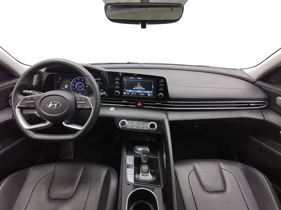 Hyundai Elantra 2023 car image #6