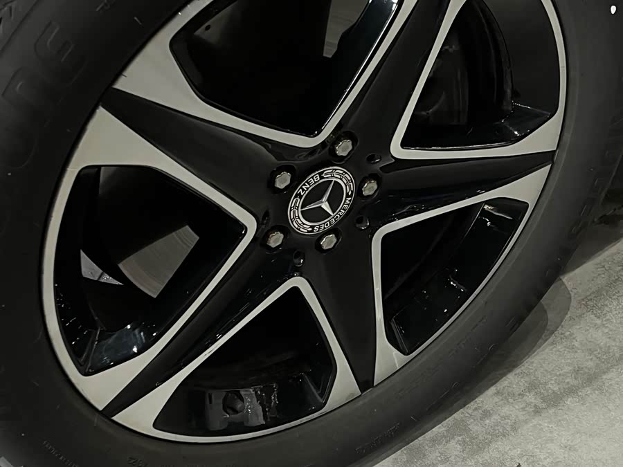 Mercedes-Benz GLE Class 2020 #6 Mercedes-Benz GLE Class 2020 car image #6