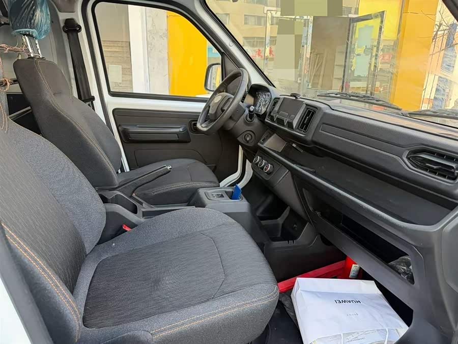 Kaiyi E7 2025 car image #6