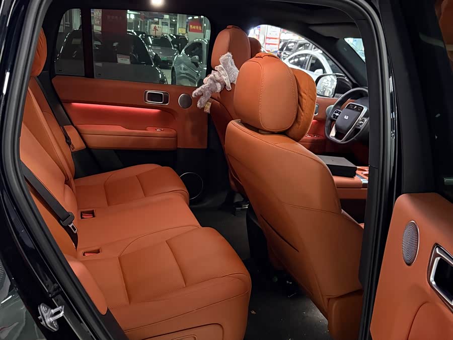 Li L6 2025 imagen de coche #6