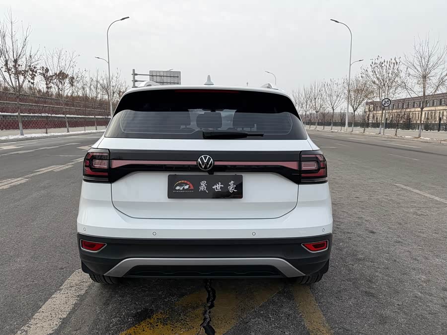 Volkswagen Tacqua 2021 car image #6
