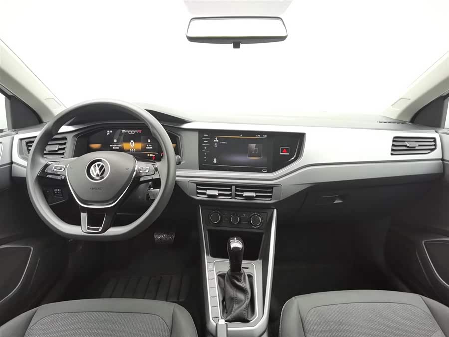 Volkswagen Polo 2023 car image #6