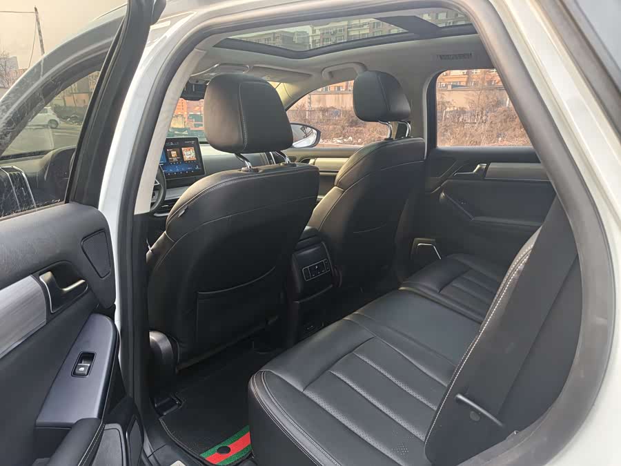 BYD Tang 2018 #6 BYD Tang 2018 car image #6