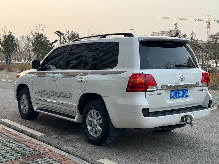 Toyota Land Cruiser 2016 car image #6