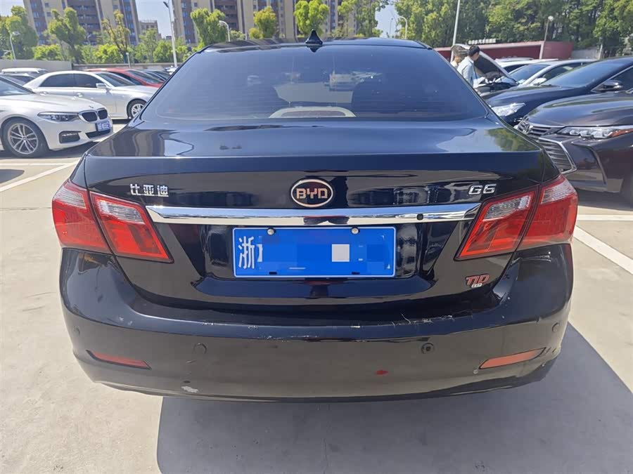 BYD G6 2013 car image #6