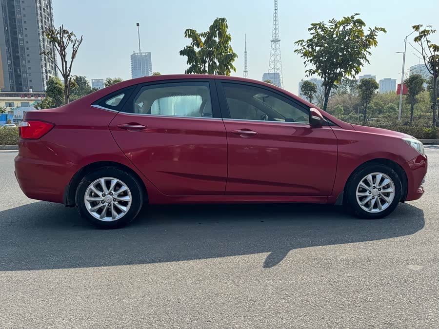 Changan Alsvin V7 2015 #6 Changan Alsvin V7 2015 car image #6