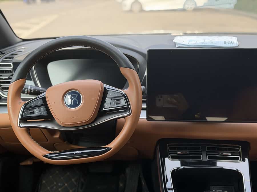 BYD Han 2022 car image #6