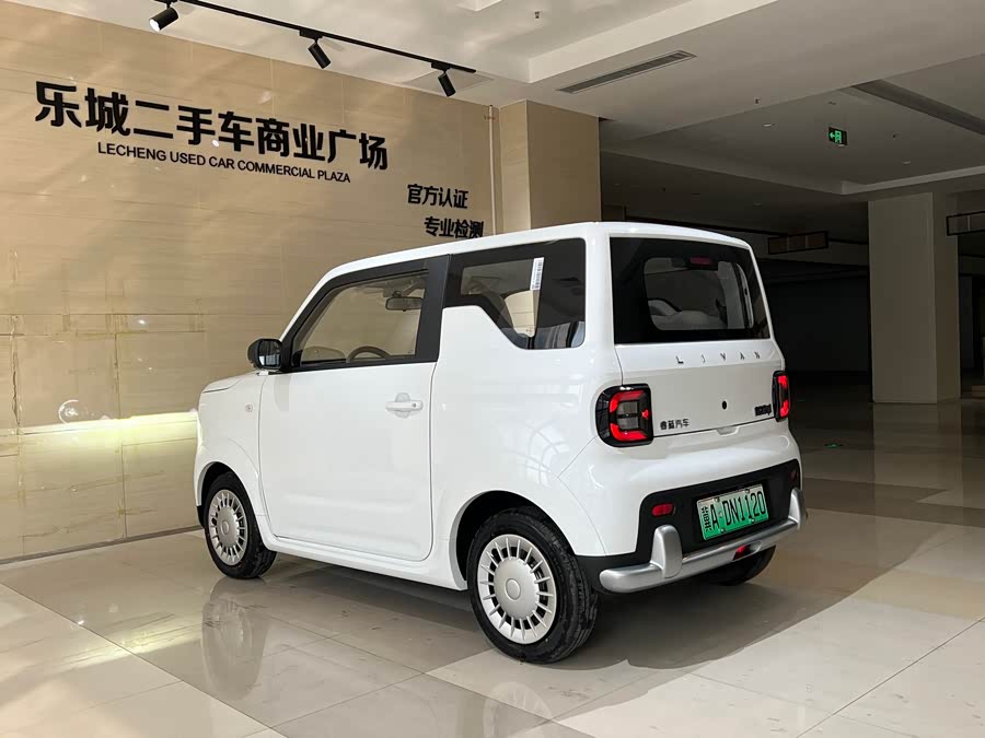 Livan 2025 car image #6