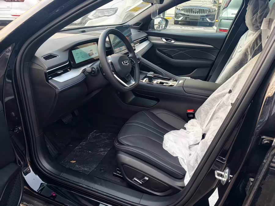 GEELY Preface 2025 car image #6