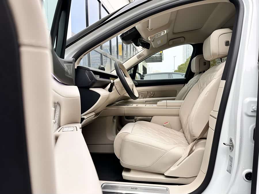 蔚来 蔚来ES8 2025 汽车图片 #6