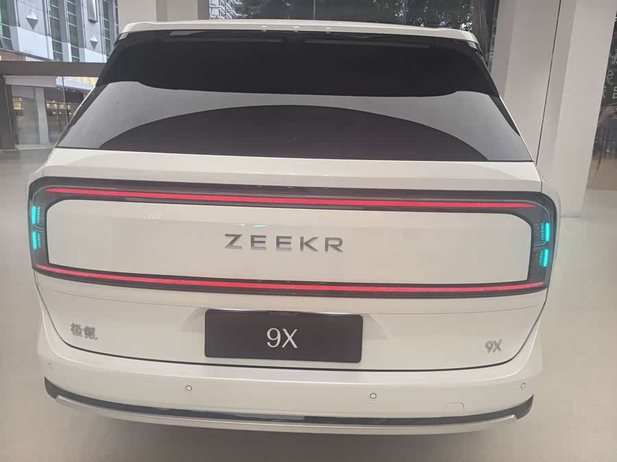 Zeekr 9X #6 Zeekr 9X car image #6